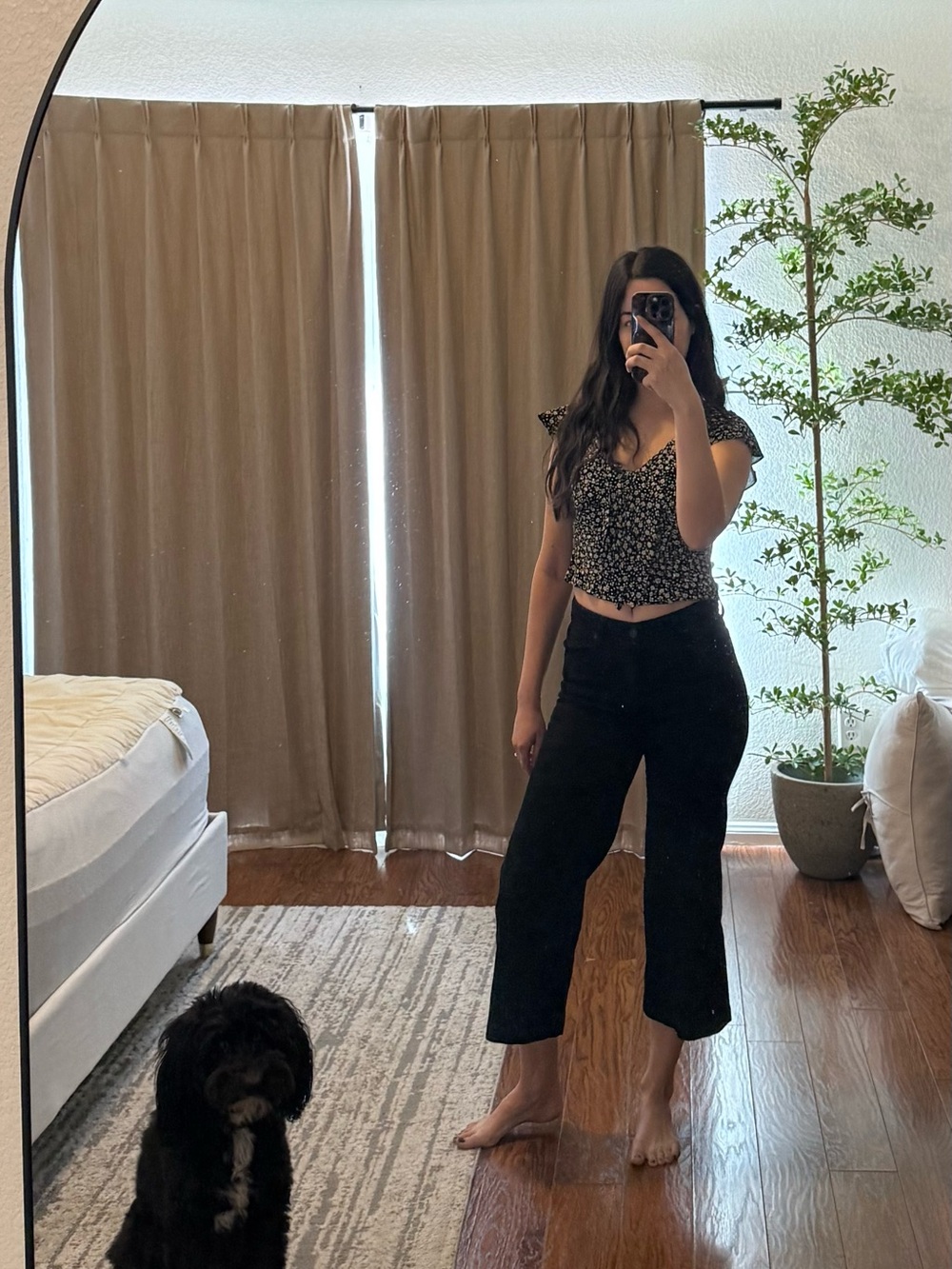 Paige Black Wide-Leg Cropped Denim Jeans Women’s Size 27 Mid to high rise